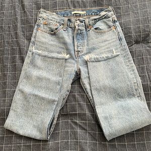 Levi’s wedgie jeans